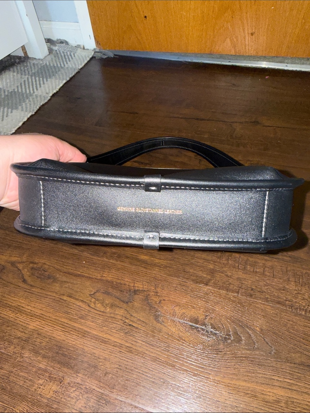 Coach Curve Zip Shoulder Bag - Picture 4 of 11